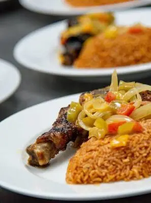 Plat dressé pour un service à l’assiette